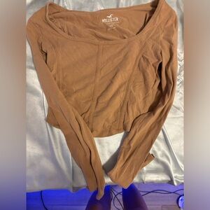 Rare Hollister Long sleeve cropped top, size xs, good quality